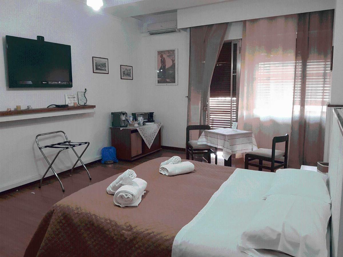 Rooms2Rent Reggio Calabria Exterior foto
