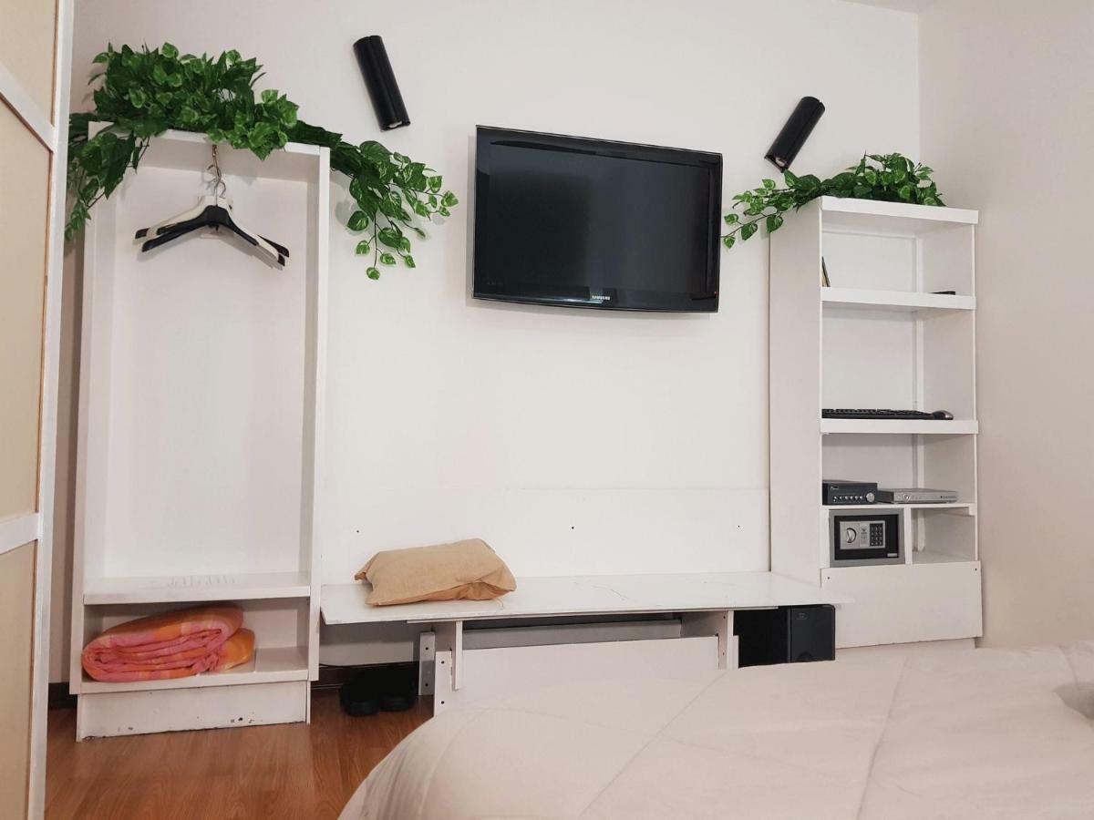 Rooms2Rent Reggio Calabria Exterior foto